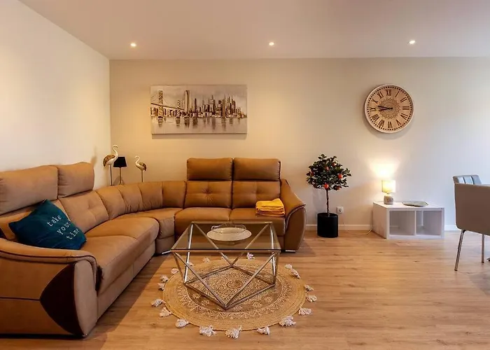 The Jolie - Lava Pools *