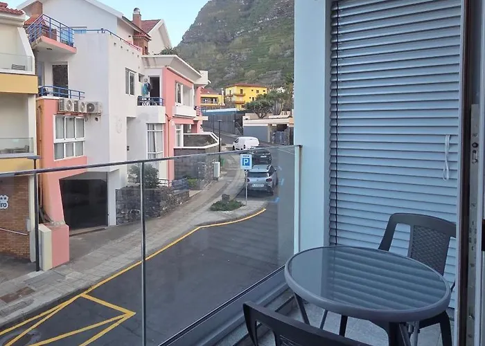 The Jolie - Lava Pools Porto Moniz