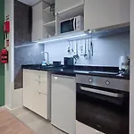 The Jolie - Lava Pools Apartament *